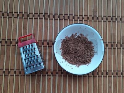 Avižinė košė su pienu ir tarkuotu šokoladu Žingsnis 2