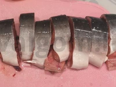 Kepta lašiša su bulvėmis ir grietine Žingsnis 3