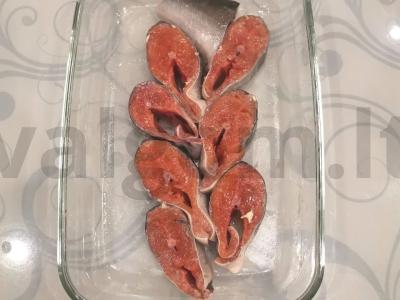 Kepta lašiša su bulvėmis ir grietine Žingsnis 5