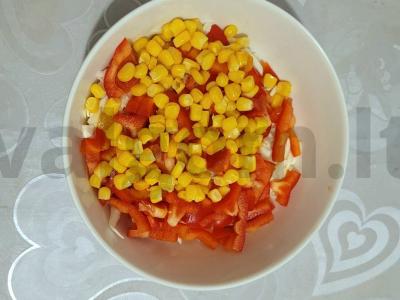 Sultingas daržovių salotas „Essen“ su vyšniniais pomidorais Žingsnis 3