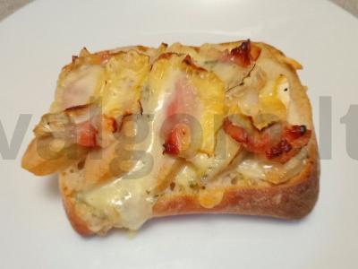 Sumuštinis su kriauše, šonine ir trimis sūrio rūšimis Žingsnis 8