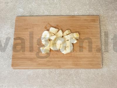 Švelnus desertas su bananais ir saldžiuoju pienu Žingsnis 1