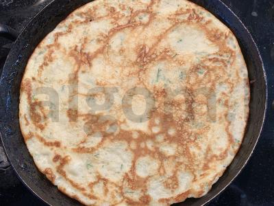 Blynai su kefyru, sūriu ir žolelėmis Žingsnis 6