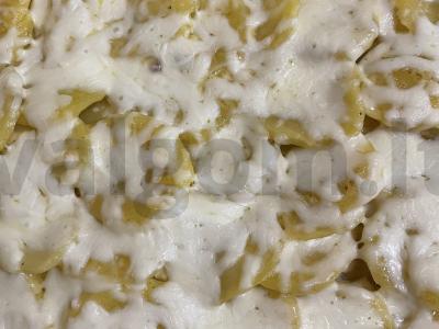 Bulvių ir faršo apkepas orkaitėje pagrindine nuotrauka