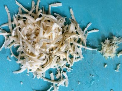 Lengvas vištienos salotas su žirniais ir granatais Žingsnis 4