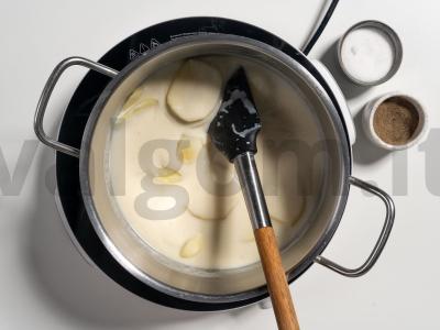 Bulvių apkepas su liežuviu Žingsnis 5