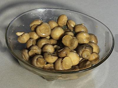 Marinuoti mini šampinjonai su svogūnais Žingsnis 5