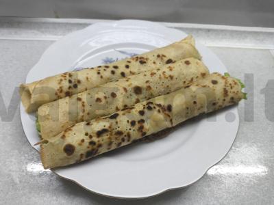 Blynų ritinys su silkių lašiša Žingsnis 4