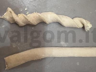 Sluoksniuotos bandelės su varške Žingsnis 6