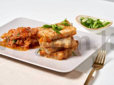 Klasikinis receptas žuvies su marinatų pagrindine nuotrauka