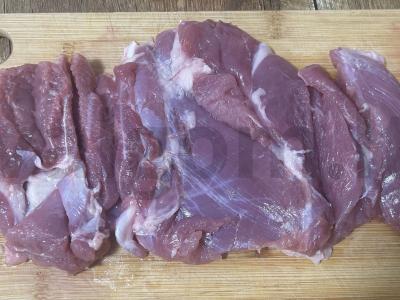 Indėnų šlaunies mėsos ritinys orkaitėje Žingsnis 1