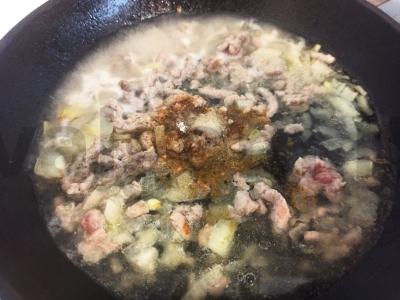 Grikių košė su keptu faršu ir vištienos kiaušiniu Žingsnis 2