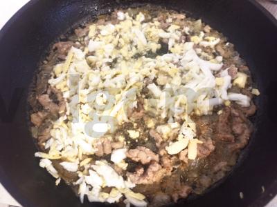 Grikių košė su keptu faršu ir vištienos kiaušiniu Žingsnis 7