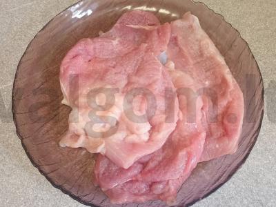 Kiaulienos kotletai su kviečių kruopų garnyru Žingsnis 1