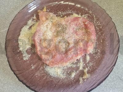 Kiaulienos kotletai su kviečių kruopų garnyru Žingsnis 4