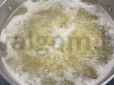 Sūrio makaronai su bekonu Žingsnis 1