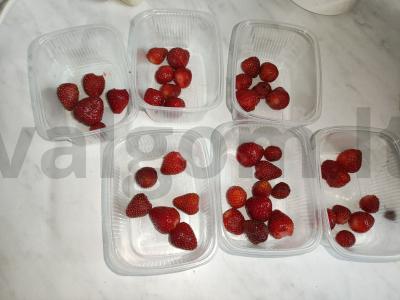 Žiemai skirta braškių desertas Žingsnis 5