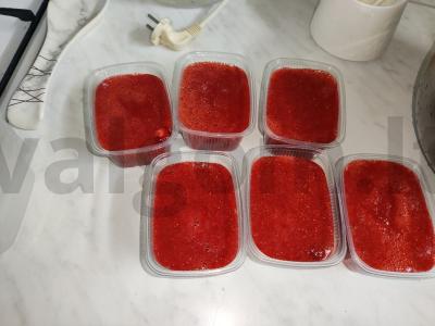 Žiemai skirta braškių desertas Žingsnis 6