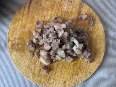 Grybų, silkių ir daržovių salotas Žingsnis 2