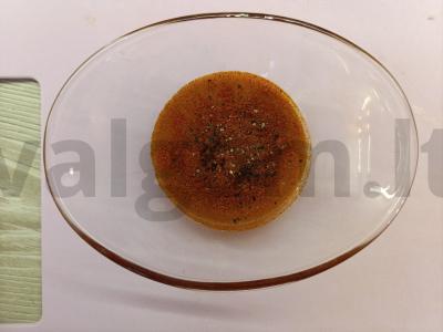 Kiauliena padaže, kepta su česnaku Žingsnis 1