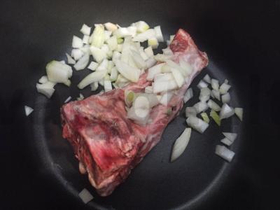 Sriuba su kiaušinių makaronais ir kiaušiniu Žingsnis 3