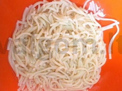 Sriuba su kiaušinių makaronais ir kiaušiniu Žingsnis 5