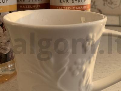 Ledinis latte su vaniliniu sirupu Žingsnis 4