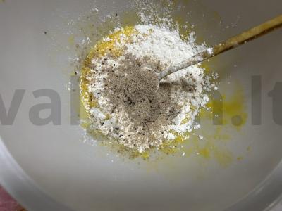 Kiaulienos kotletas kvapniame tešloje Žingsnis 2