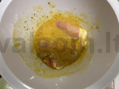Kiaulienos kotletas kvapniame tešloje Žingsnis 3