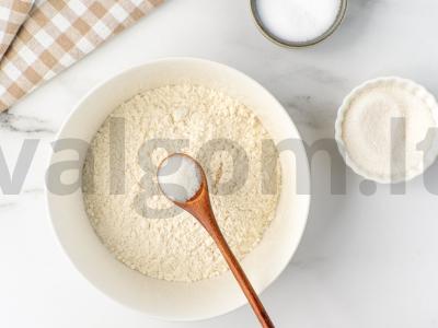 Blynai su lašiša ir grietinėlės sūriu Žingsnis 1