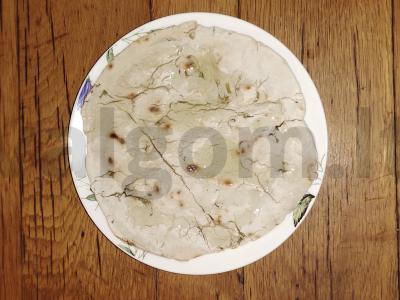 Lepeshka-galeta su žaliuoju svogūnu Žingsnis 6