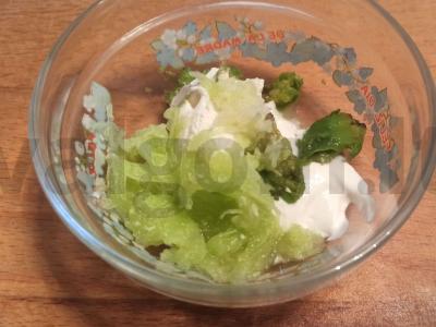 Varškės ir grietinės užtepas Žingsnis 2