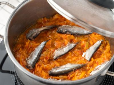 Silkė su daržovėmis žiemai Žingsnis 7