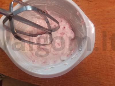 Padažas su krienais ir pomidorais Žingsnis 3