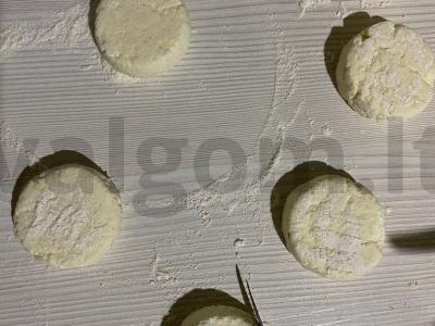 Švelnūs varškėčiai pusryčiams Žingsnis 5