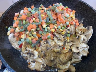 Grybų PP troškinys su meksikietiška mišraine Žingsnis 5