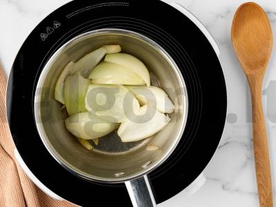 Graikiškas jautienos stifadas Žingsnis 3