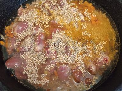 Kvinoja su vištienos širdelėmis Žingsnis 7