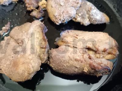 Vištienos kepenėlių salotas Žingsnis 3