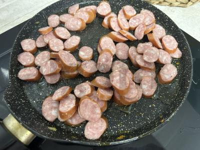 Medžiotojų sriuba su dešrelėmis Žingsnis 5