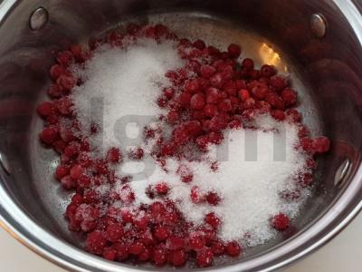 Raudonųjų serbentų kisielius Žingsnis 1