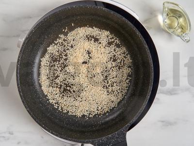 Vištienos ir sezamo salotos Žingsnis 4