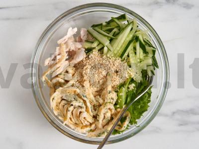 Vištienos ir sezamo salotos Žingsnis 6