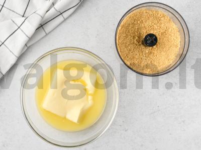 Paprastas jogurto sūrio pyragas Žingsnis 1