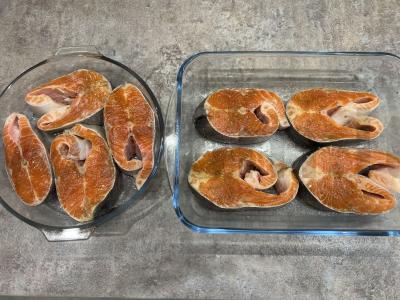 Lašišų steikai apelsinų marinate Žingsnis 4