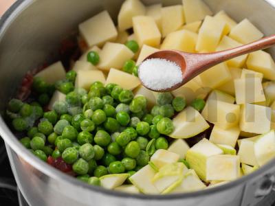 Daržovių troškinys su burokėliais Žingsnis 6