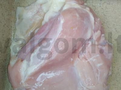 Kepta kalakutiena garstyčių marinate Žingsnis 1