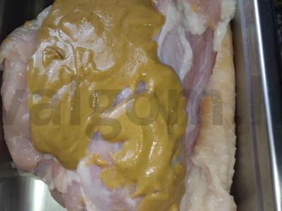 Kepta kalakutiena garstyčių marinate Žingsnis 2