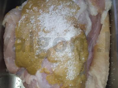 Kepta kalakutiena garstyčių marinate Žingsnis 4