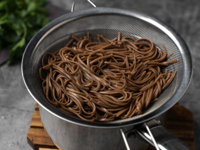 Soba su parmezanu ir šereso padažu Žingsnis 2